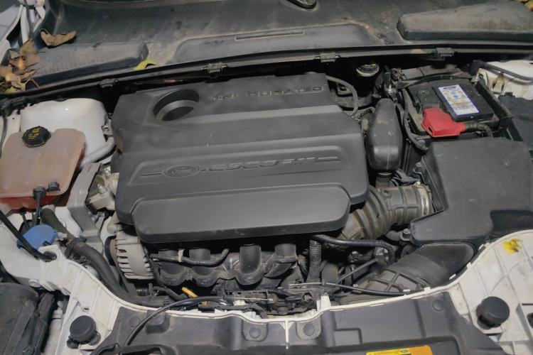 Used Ford Escort 2017 1.5L Automatic Comfort Model Engine Bay