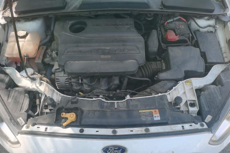 Used Ford Escort 2017 Happiness Edition 1.5L Automatic Fashion Version Engine Bay