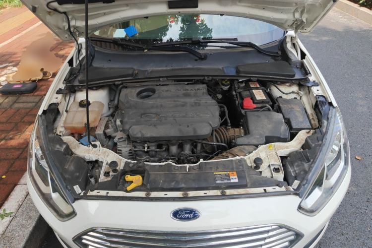 Used Ford Escort 2017 Revised Version 1.5L Manual Comfort Edition Engine Bay