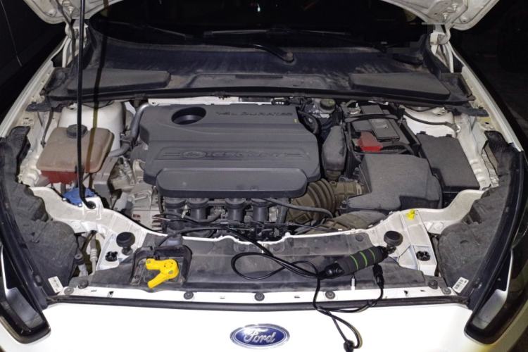 Used Ford Escort 2017 Happiness Edition 1.5L Automatic Fashion Version Engine Bay