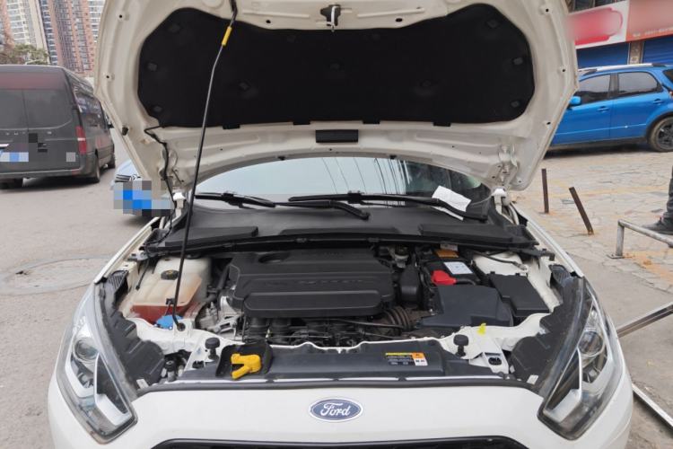 Used Ford Escort 2017 Happiness Edition 1.5L Automatic Fashion Version Engine Bay