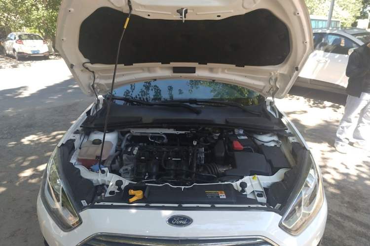 Used Ford Escort 2017 Happiness Edition 1.5L Automatic Fashion Version Engine Bay
