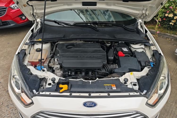 Used Ford Escort 2017 Happiness Edition 1.5L Automatic Fashion Version Engine Bay