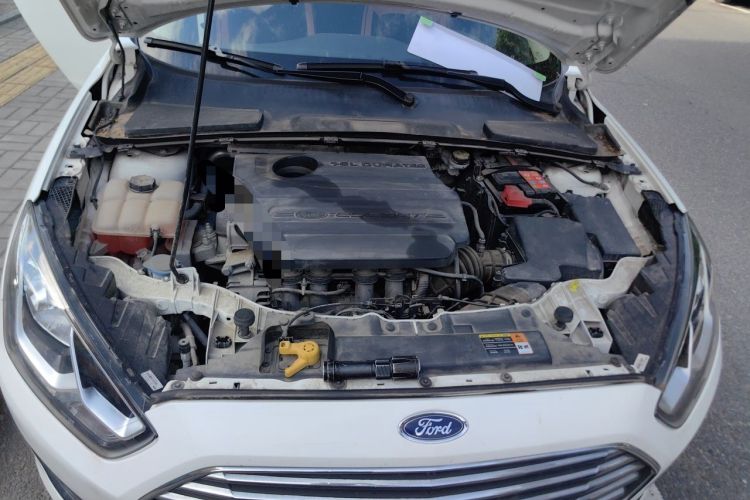 Used Ford Escort 2017 Revised Version 1.5L Manual Comfort Edition Engine Bay
