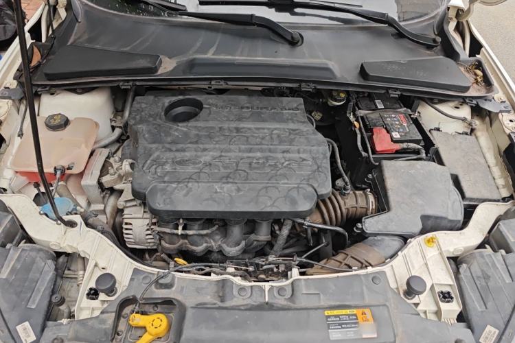 Used Ford Escort 2017 1.5L Manual Comfort Model Engine Bay