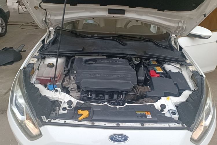Used Ford Escort 2017 1.5L Automatic Comfort Model Engine Bay