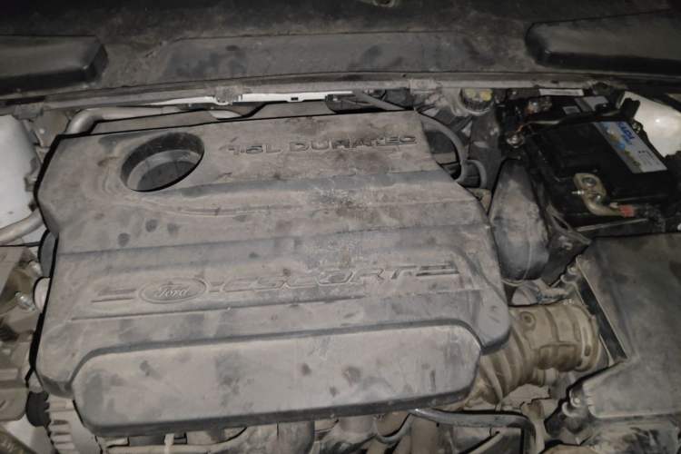 Used Ford Escort 2017 1.5L Automatic Comfort Model Engine Bay
