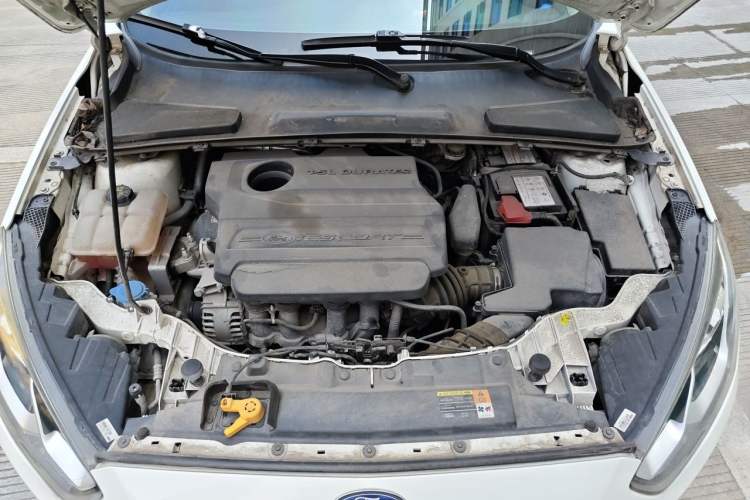Used Ford Escort 2017 Happiness Edition 1.5L Automatic Fashion Version Engine Bay