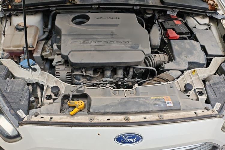 Used Ford Escort 2017 Happiness Edition 1.5L Automatic Fashion Version Engine Bay