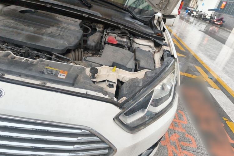 Used Ford Escort 2017 1.5L Automatic Comfort Model Engine Bay Left