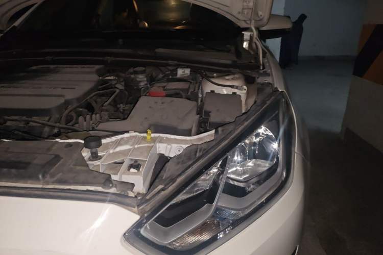 Used Ford Escort 2017 Happy Edition 1.5L Manual Fashion Model Engine Bay Left