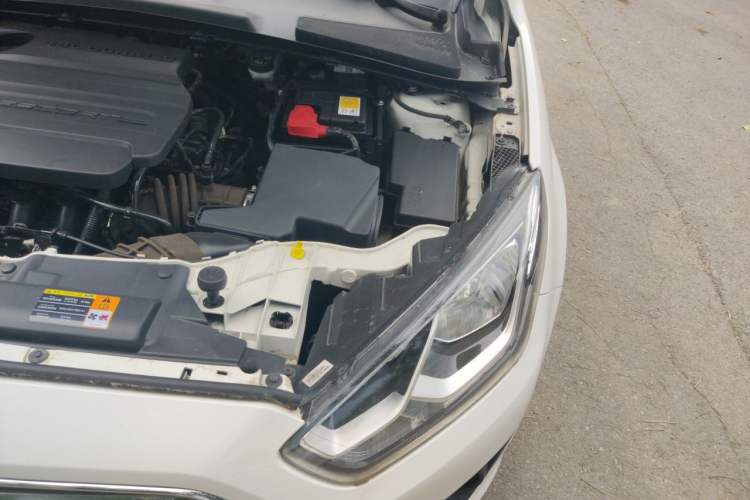 Used Ford Escort 2017 1.5L Manual Comfort Model Engine Bay Left