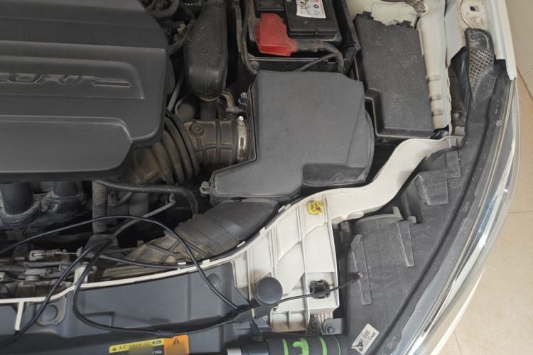 Used Ford Escort 2017 Happiness Edition 1.5L Automatic Fashion Version Engine Bay Left