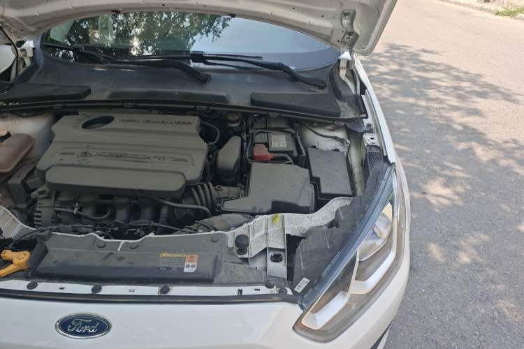 Used Ford Escort 2017 Revised Version 1.5L Automatic Comfort Edition Engine Bay Left
