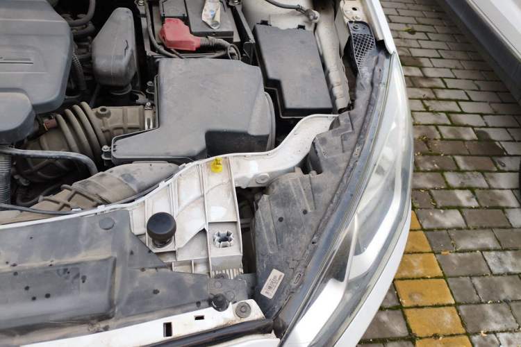 Used Ford Escort 2017 1.5L Automatic Comfort Model Engine Bay Left