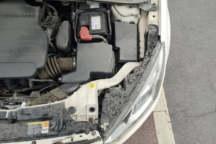 Used Ford Escort 2017 1.5L Automatic Comfort Model Engine Bay Left