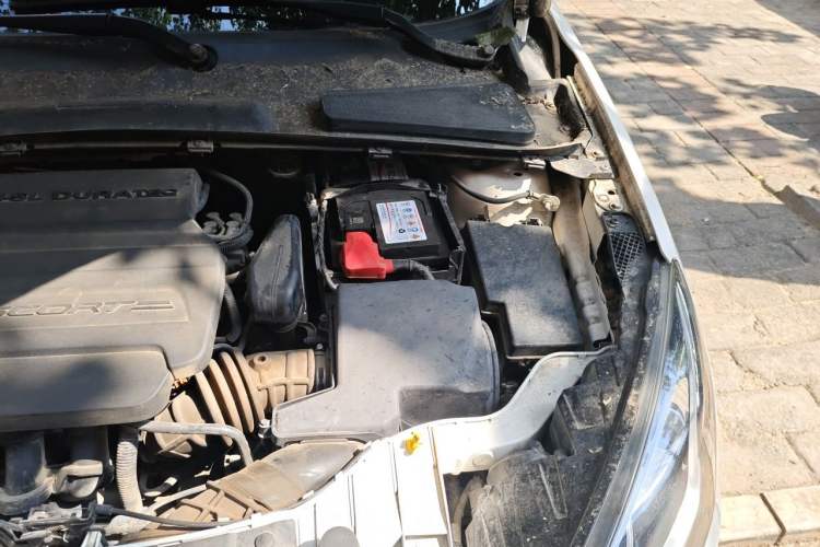 Used Ford Escort 2017 1.5L Automatic Comfort Model Engine Bay Left