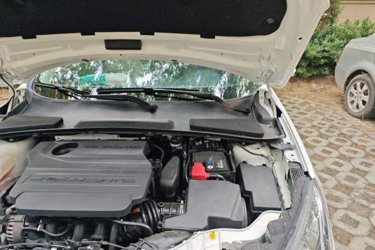 Used Ford Escort 2017 1.5L Automatic Comfort Model Engine Bay Left