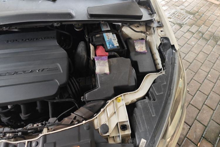 Used Ford Escort 2017 Happiness Edition 1.5L Automatic Fashion Version Engine Bay Left