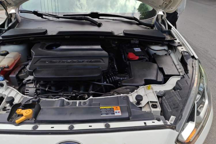 Used Ford Escort 2017 1.5L Manual Comfort Model Engine Bay Left