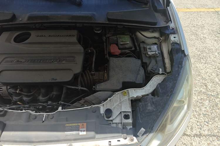 Used Ford Escort 2017 1.5L Manual Comfort Model Engine Bay Left