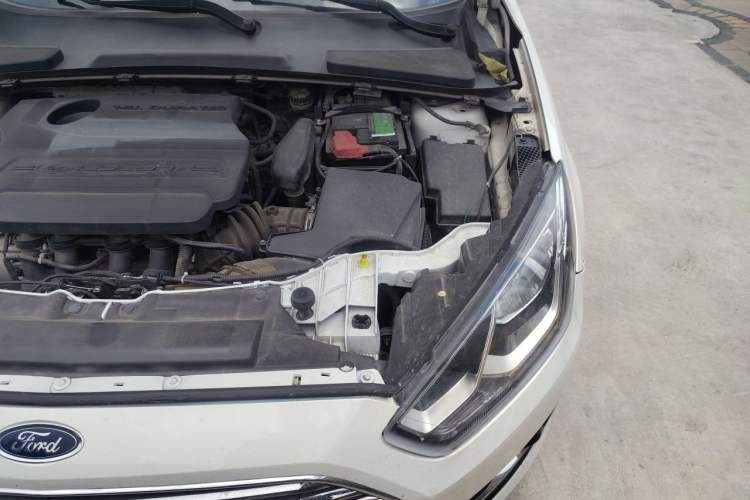 Used Ford Escort 2017 Revised Version 1.5L Automatic Comfort Edition Engine Bay Left