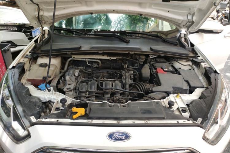 Used Ford Escort 2017 1.5L Automatic Comfort Model Engine Bay