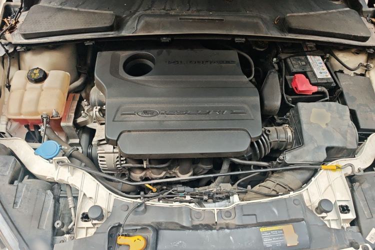 Used Ford Escort 2017 Happiness Edition 1.5L Automatic Fashion Version Engine Bay