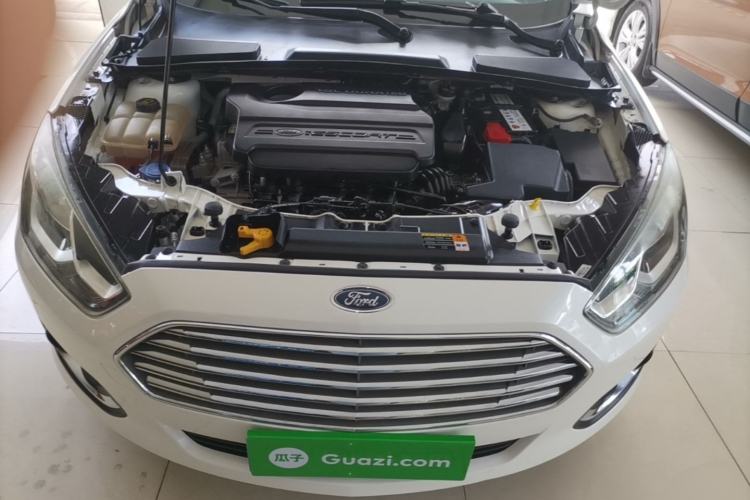 Used Ford Escort 2017 Happiness Edition 1.5L Automatic Fashion Version Engine Bay