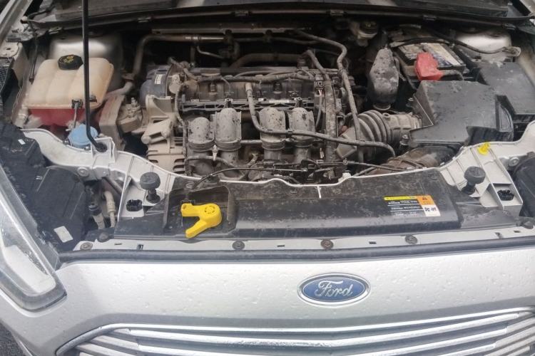 Used Ford Escort 2017 Happiness Edition 1.5L Automatic Fashion Version Engine Bay
