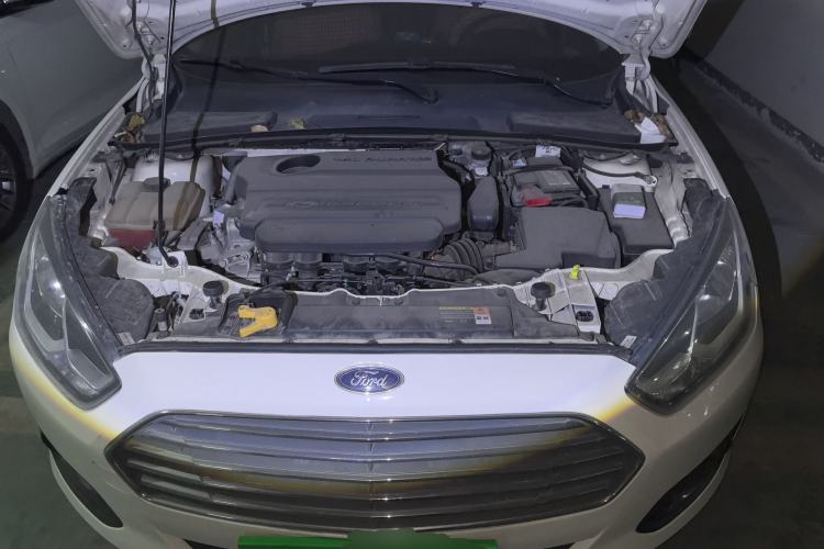 Used Ford Escort 2017 Happiness Edition 1.5L Automatic Fashion Version Engine Bay