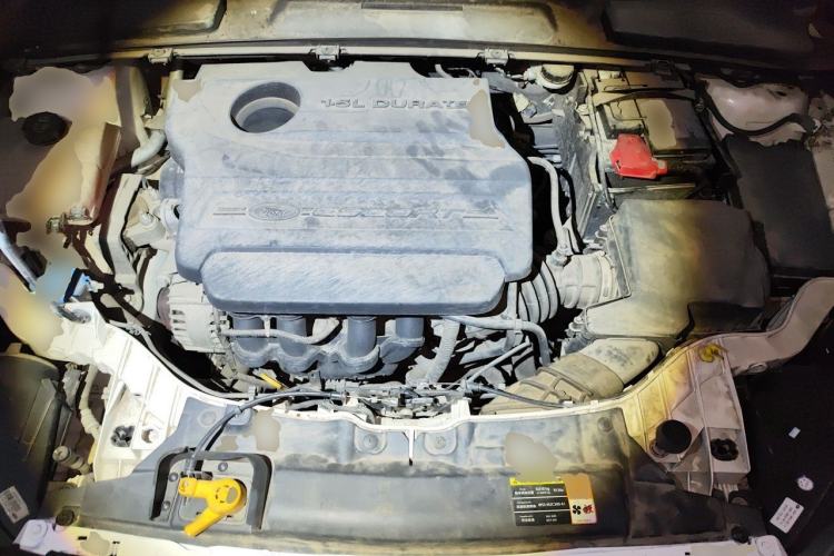 Used Ford Escort 2017 1.5L Manual Comfort Model Engine Bay
