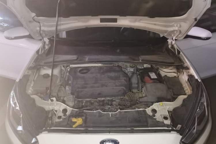 Used Ford Escort 2017 Revised Version 1.5L Automatic Comfort Edition Engine Bay