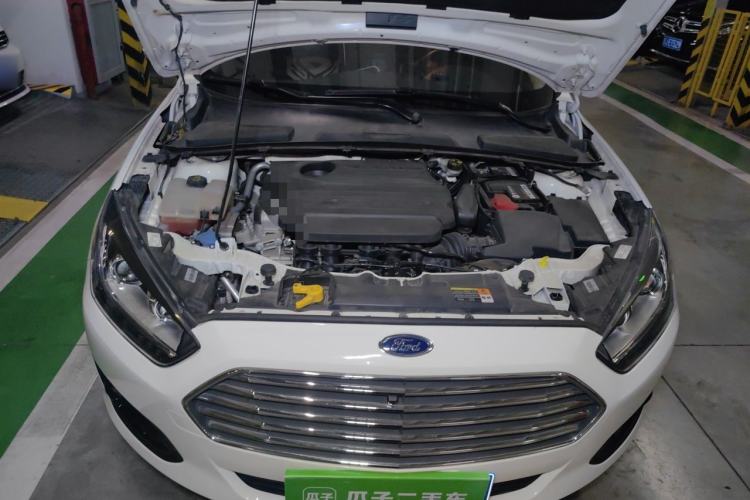 Used Ford Escort 2017 Happiness Edition 1.5L Automatic Fashion Version Engine Bay