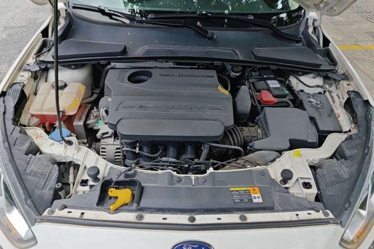 Used Ford Escort 2017 Happiness Edition 1.5L Automatic Fashion Version Engine Bay
