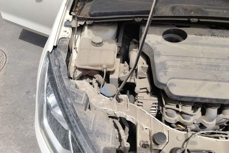 Used Ford Escort 2017 Revised Version 1.5L Automatic Comfort Edition Engine Bay Right