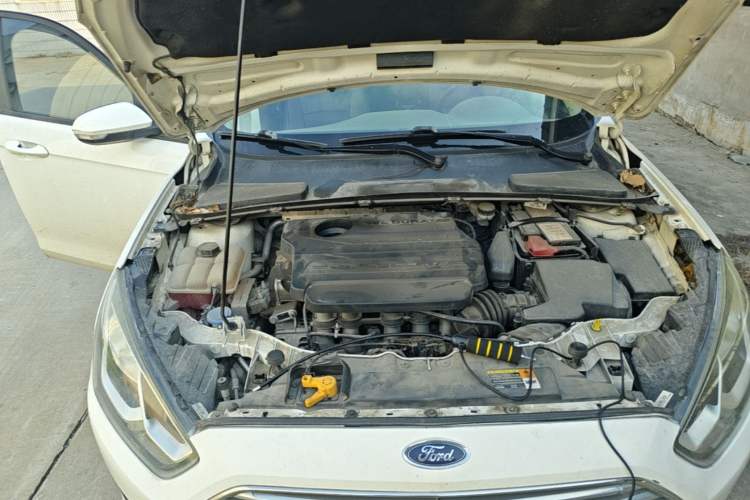 Used Ford Escort 2017 Revised Version 1.5L Automatic Comfort Edition Engine Bay Right