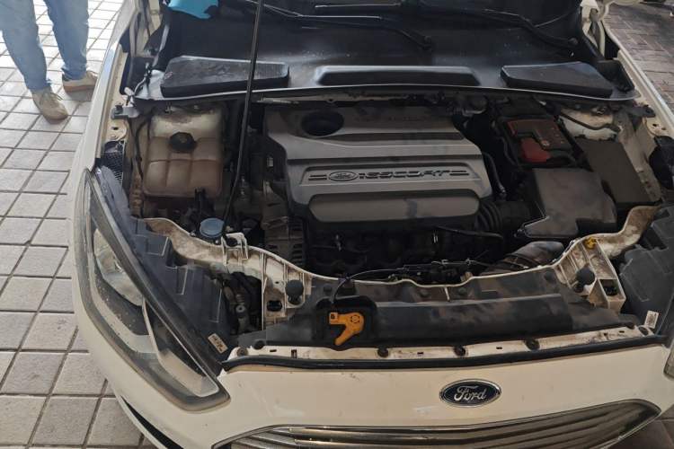 Used Ford Escort 2017 Revised Version 1.5L Manual Comfort Edition Engine Bay Right