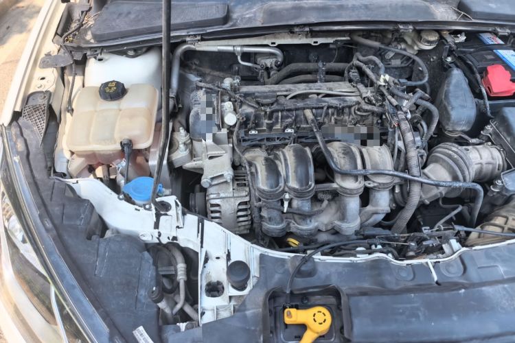 Used Ford Escort 2017 Happiness Edition 1.5L Automatic Fashion Version Engine Bay Right