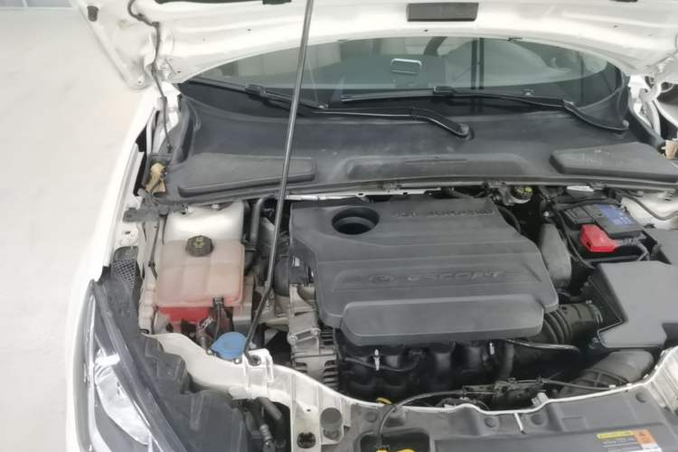 Used Ford Escort 2017 Revised Version 1.5L Automatic Comfort Edition Engine Bay Right