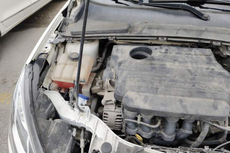 Used Ford Escort 2017 1.5L Manual Comfort Model Engine Bay Right