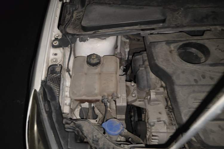 Used Ford Escort 2017 1.5L Automatic Comfort Model Engine Bay Right