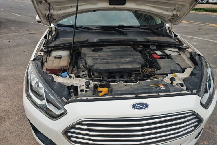 Used Ford Escort 2017 1.5L Manual Comfort Model Engine Bay Right
