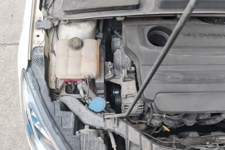 Used Ford Escort 2017 1.5L Manual Comfort Model Engine Bay Right