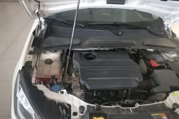 Used Ford Escort 2017 Revised Version 1.5L Automatic Comfort Edition Engine Bay Right