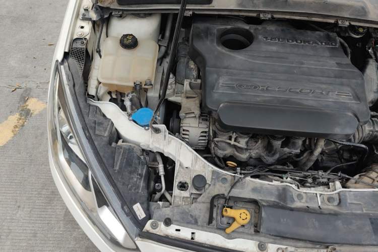Used Ford Escort 2017 1.5L Automatic Comfort Model Engine Bay Right