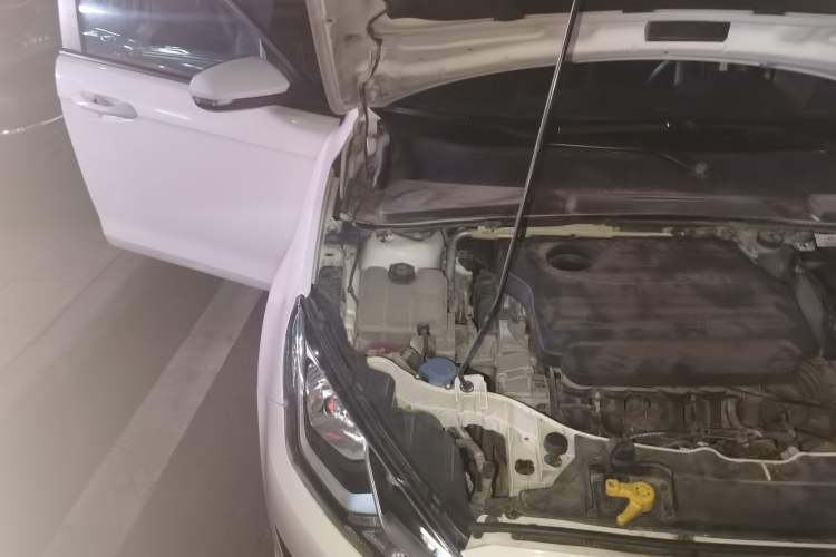 Used Ford Escort 2017 Revised Version 1.5L Automatic Comfort Edition Engine Bay Right