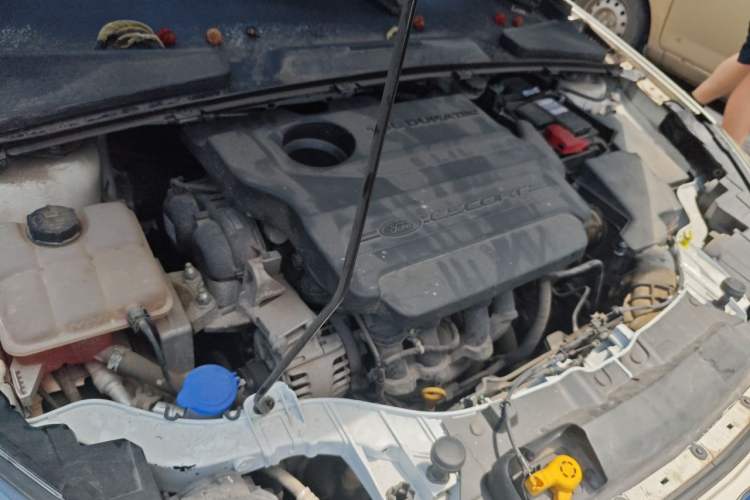 Used Ford Escort 2017 Revised Version 1.5L Automatic Comfort Edition Engine Bay Right