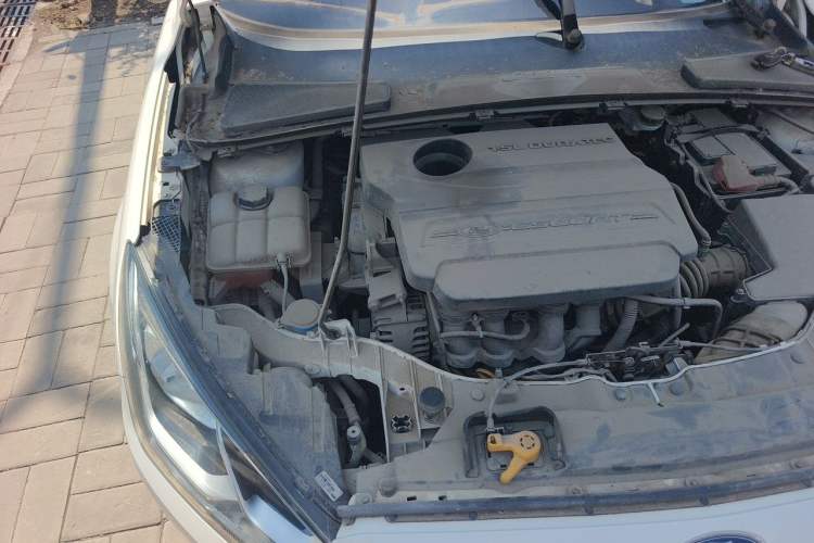 Used Ford Escort 2017 Happy Edition 1.5L Manual Fashion Model Engine Bay Right