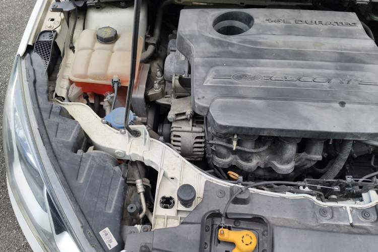 Used Ford Escort 2017 Revised Version 1.5L Automatic Comfort Edition Engine Bay Right